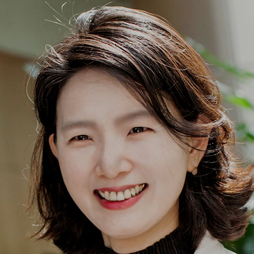 Professor Lee, Jeeyun